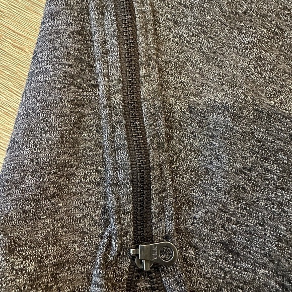 Haus of JR Harper SS Side Zip Tee Charcoal - Picture 7 of 11